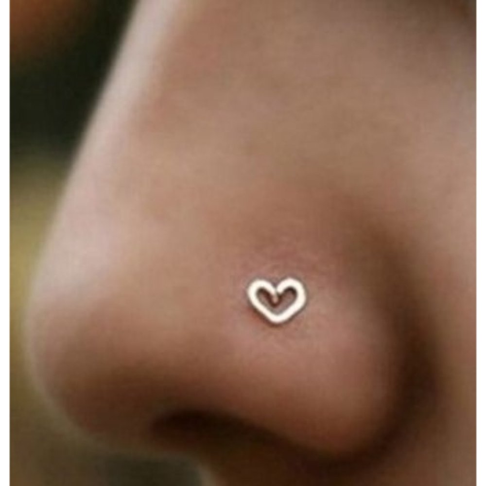 Open Heart L-Shaped Gold Nose Ring